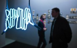 Neon RHYTM zaprojektowany przez Wojciecha PUSIA