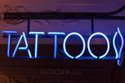 Wpływ niskiej temperatury na neon (ciemnienie)